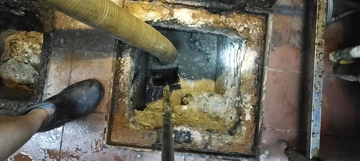 涟水污水池清理一般都有毒气，怎么预防中毒呢？